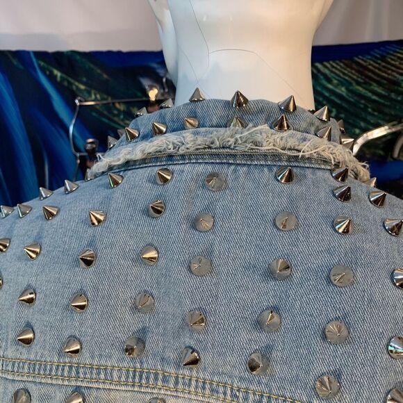 Women’s Blue Jean Riveted Studs & Spikes Denim Jacket - Picture 9 of 17